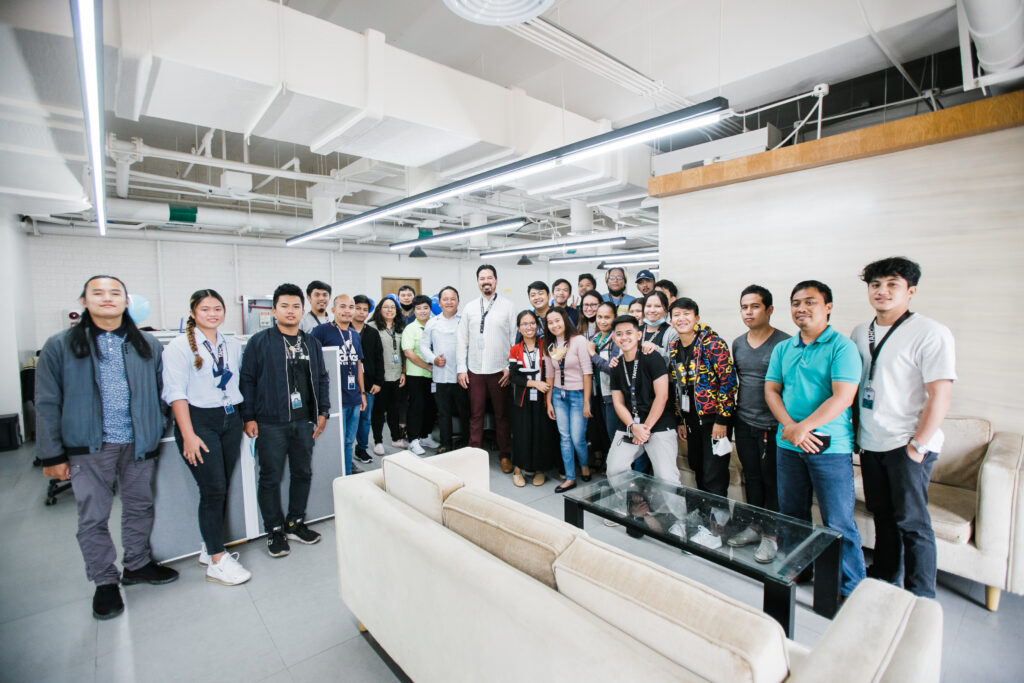 Tahche staff in new Cebu office